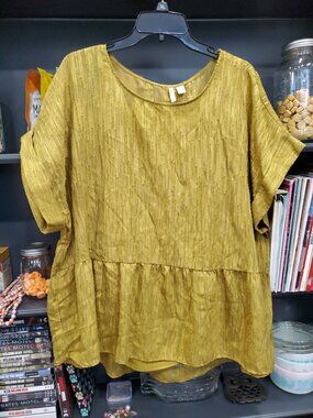 Cato Gold Sparkly Twofer Short Sleeve Blouse 22/24W